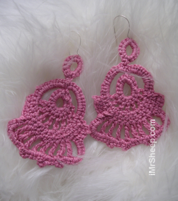 Dusky Pink Crochet Earrings