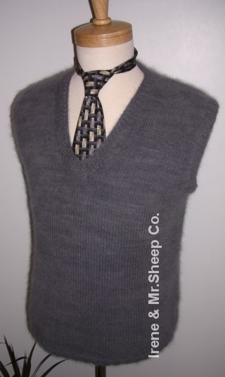 Men's Feather-Weight Vest, Irene & Mr.Sheep
