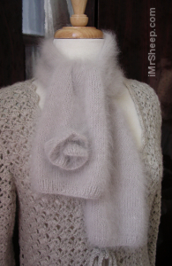 Angora Scarf, Irene & Mr.Sheep
