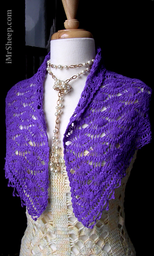 Small Triangular Shawl, Violet