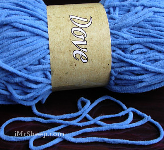 Nova DOVE, Chenille Yarn